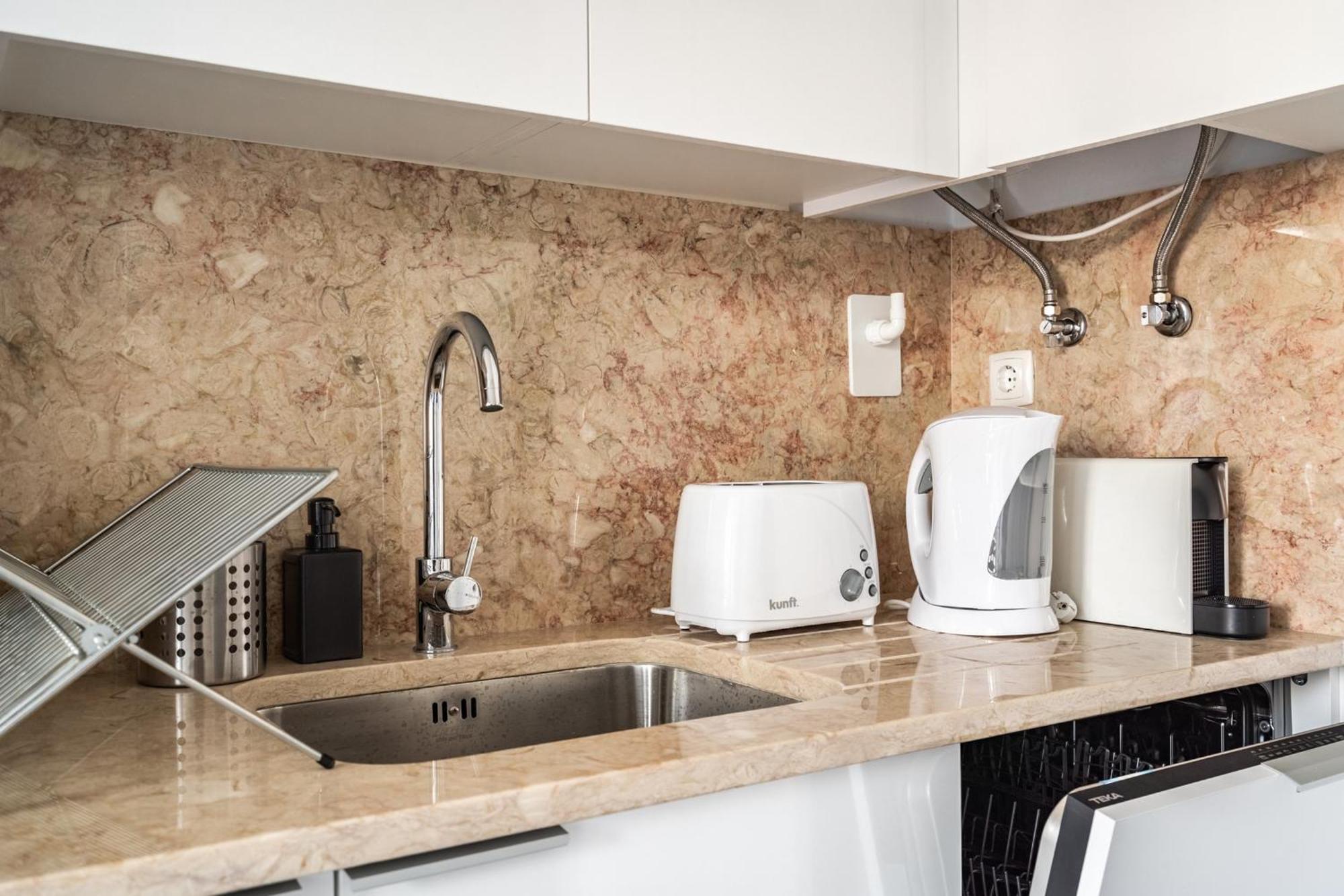 Apartment Akicity Ourique Amethys Lissabon